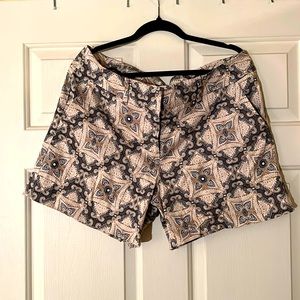 New York & Company Medallion Print Twill Shorts - NWOT